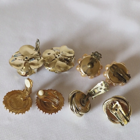 Clip On Earrings Set/4 Coro Japan and Unmarked - Picture 2 of 8